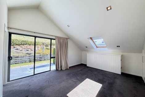 Photo of property in 12 Chartres Lane, Arrowtown, 9302