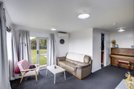 Photo of property in 46 Ulyatt Road, Meeanee, Napier, 4112