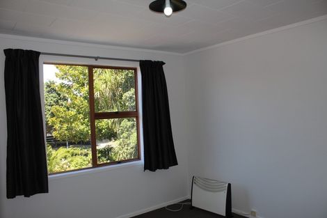 Photo of property in 12 Pohutukawa Place, Ellerslie, Auckland, 1051