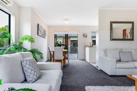 Photo of property in 64 Brymer Road, Grandview Heights, Hamilton, 3200