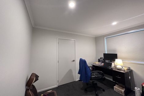 Photo of property in 14 Gibboney Place, Pokeno, 2402