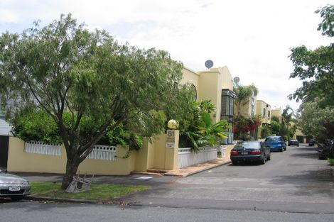 Photo of property in Grace Square, 81a Vermont Street, Ponsonby, Auckland, 1011