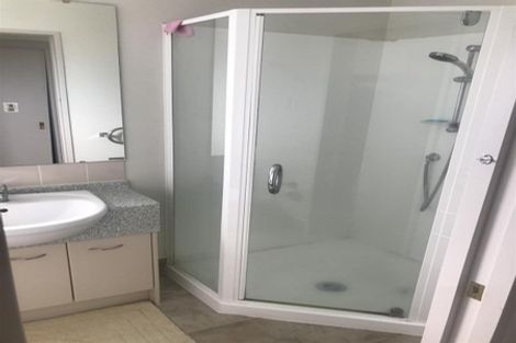 Photo of property in 26 Terracotta Drive, Blockhouse Bay, Auckland, 0600