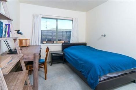Photo of property in 21 Taroka Close, Pinehill, Auckland, 0632