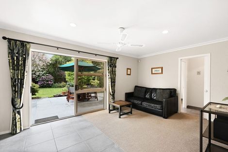 Photo of property in 5 Fernwater Place, Flagstaff, Hamilton, 3210