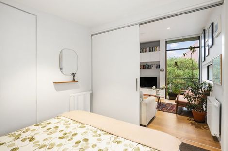 Photo of property in 37 Avon Street, Island Bay, Wellington, 6023