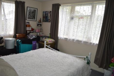 Photo of property in 27 Natone Street, Waitangirua, Porirua, 5024