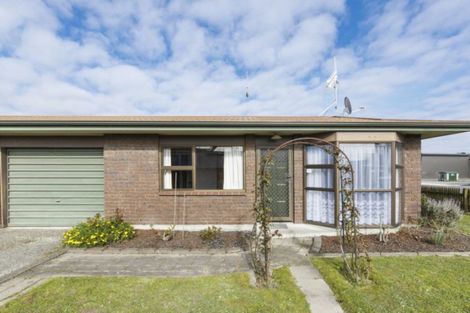 Photo of property in 984a Tremaine Avenue, Roslyn, Palmerston North, 4414