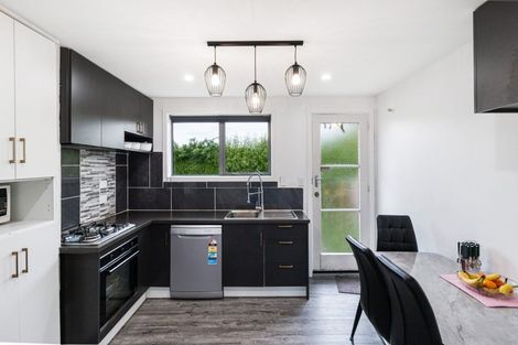 Photo of property in 4/84 Amyes Road, Hornby, Christchurch, 8042