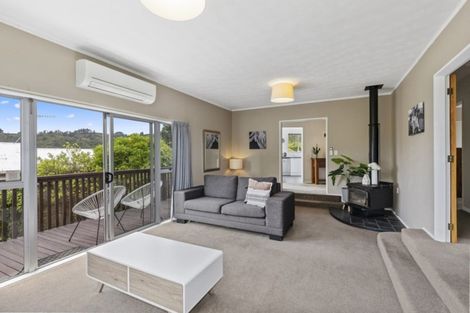 Photo of property in 28 Clapham Grove, Stokes Valley, Lower Hutt, 5019