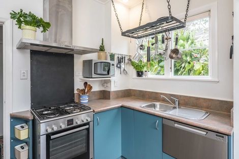 Photo of property in 24 Gloucester Street, Wilton, Wellington, 6012