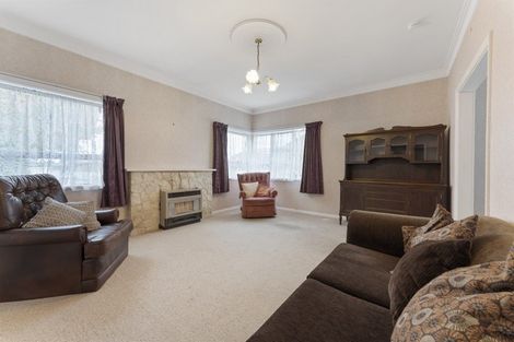 Photo of property in 122 Winchester Street, Levin, 5510