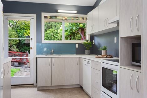 Photo of property in 67 Whitby Street, Burnside, Christchurch, 8053