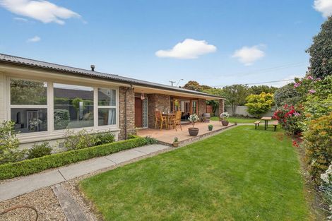 Photo of property in 194 Racecourse Road, Sockburn, Christchurch, 8042