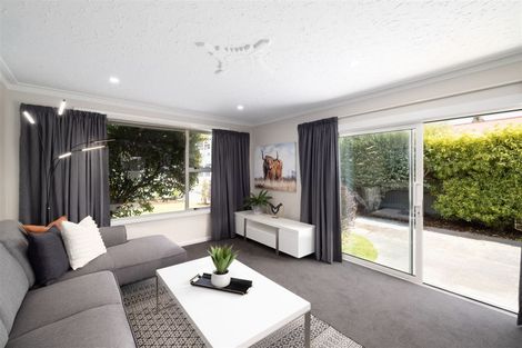 Photo of property in 16 Staveley Street, Avonhead, Christchurch, 8042