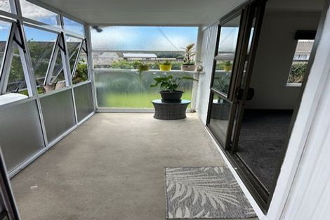 Photo of property in 2/9 Keeney Court, Papakura, 2110