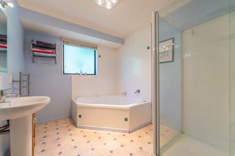 Photo of property in 16 Forest Road, Geraldine, 7930