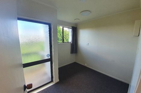 Photo of property in 20 Chislehurst Street, Henderson, Auckland, 0612