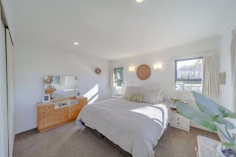 Photo of property in 101a Main Road, Clive, 4102