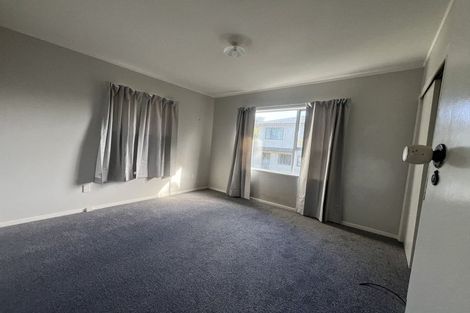 Photo of property in 50 Colwill Road, Massey, Auckland, 0614