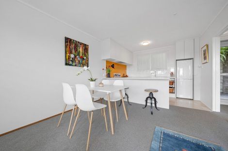 Photo of property in 3/14a Albert Road, Devonport, Auckland, 0624