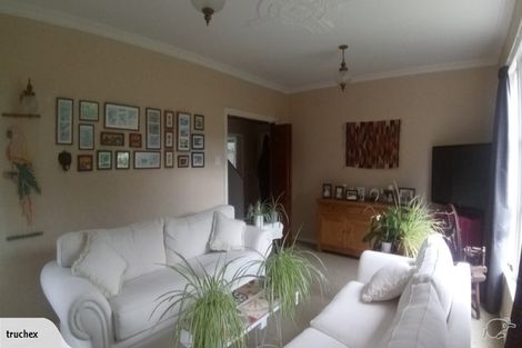 Photo of property in 6 Montgomery Terrace, Hokowhitu, Palmerston North, 4410