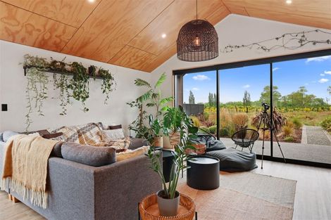 Photo of property in 53 Te Hurunui Drive, Pegasus, 7612