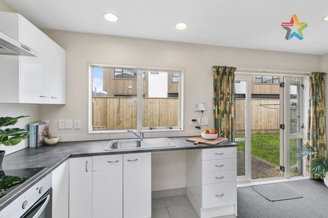 Photo of property in 3/8 Waldie Grove, Avalon, Lower Hutt, 5011