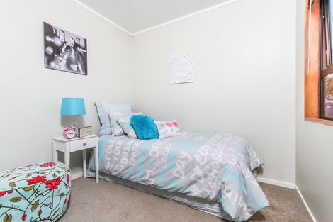 Photo of property in 3/427 Don Buck Road, Massey, Auckland, 0614