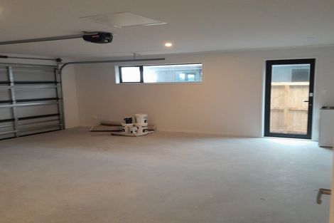 Photo of property in 112 Kaurinui Crescent, One Tree Point, 0118