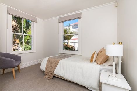 Photo of property in 17 Royal Terrace, Sandringham, Auckland, 1025