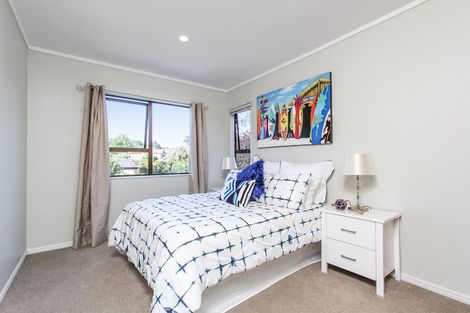Photo of property in 3/427 Don Buck Road, Massey, Auckland, 0614