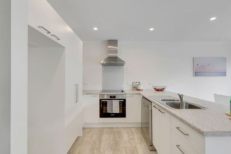 Photo of property in 104 Rangituhi Crescent, Takapuwahia, Porirua, 5022