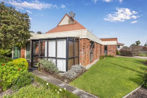 Photo of property in 4 Tudor Court, Paraparaumu Beach, Paraparaumu, 5032