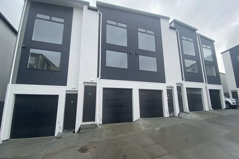 Photo of property in 9 Pukakaho Lane, Papatoetoe, Auckland, 2025