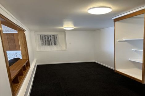 Photo of property in 113 Akaroa Drive, Maupuia, Wellington, 6022