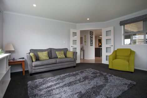 Photo of property in 11b Isobel Hodgson Drive, Cambridge, 3434