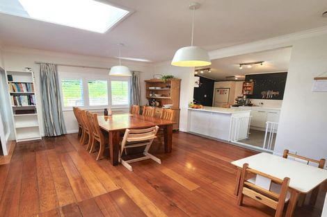 Photo of property in 15 Priscilla Crescent, Mornington, Wellington, 6021