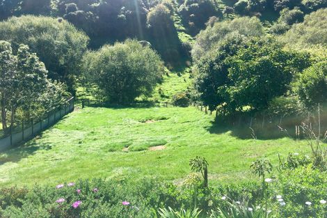 Photo of property in 71 Greenacres Street, Macandrew Bay, Dunedin, 9014