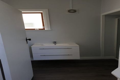 Photo of property in 76 Tinakori Road, Thorndon, Wellington, 6011