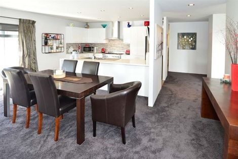 Photo of property in 33 Serene Place, Gulf Harbour, Whangaparaoa, 0930