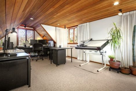 Photo of property in Lowry Cottage, 425 Fergusson Drive, Heretaunga, Upper Hutt, 5018