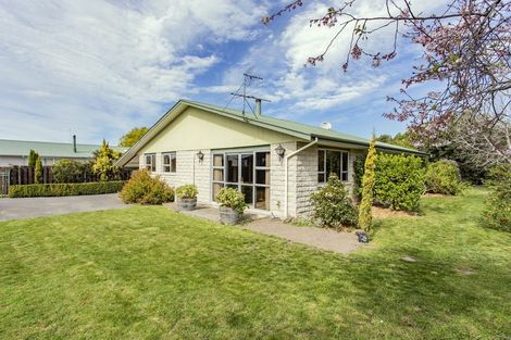 Photo of property in 18 Seadown Crescent, Amberley, 7410