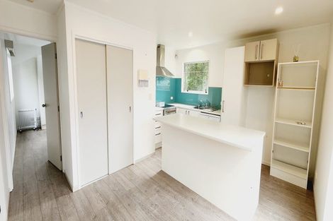 Photo of property in 100 Spinella Drive, Bayview, Auckland, 0629