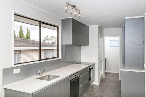 Photo of property in 18 Pohutukawa Drive, Pukete, Hamilton, 3200