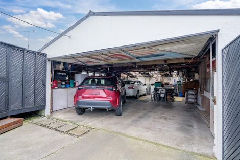 Photo of property in 70 Helmsdale Street, Waverley, Invercargill, 9810