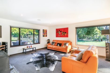 Photo of property in 176 Mapara Road, Acacia Bay, Taupo, 3385