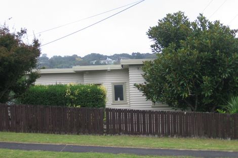 Photo of property in 26 Norman Road, Titirangi, Auckland, 0604