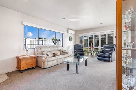 Photo of property in 4 Wiseley Road, Hobsonville, Auckland, 0618
