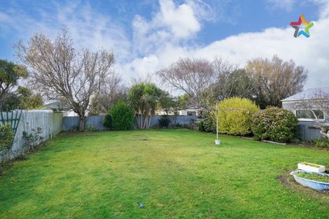 Photo of property in 13 Abbot Street, Waverley, Invercargill, 9810